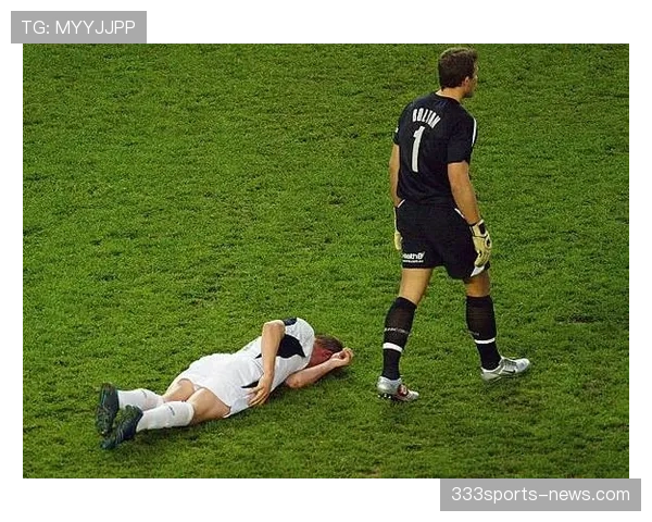 故意手球判罚标准为何常引发争议，VAR如何介入判定？