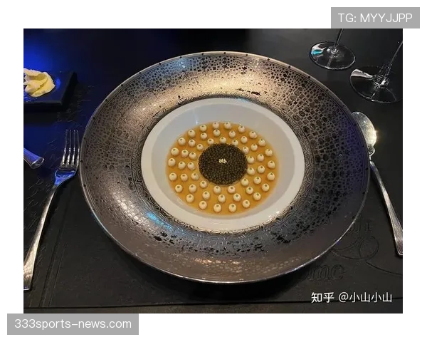 程语轩训练完直接打车去米其林三星，这日子过得跟偶像剧男主似的