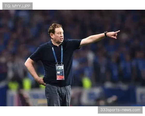 申花边路哑火，当前阶段进攻重心挤压中路，战术多样性面临考验